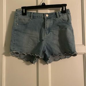 Scalloped shorts